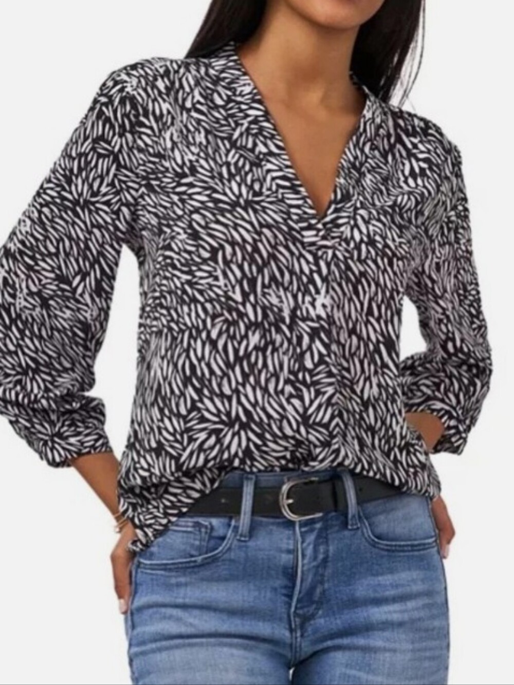Vince Camuto Printed Three Quarter Sleeve Top Black and White Size Medium